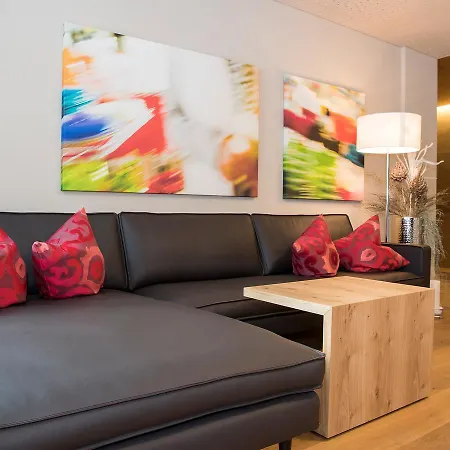 Apartment Felaria *