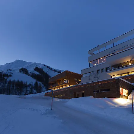 Felaria سامنون